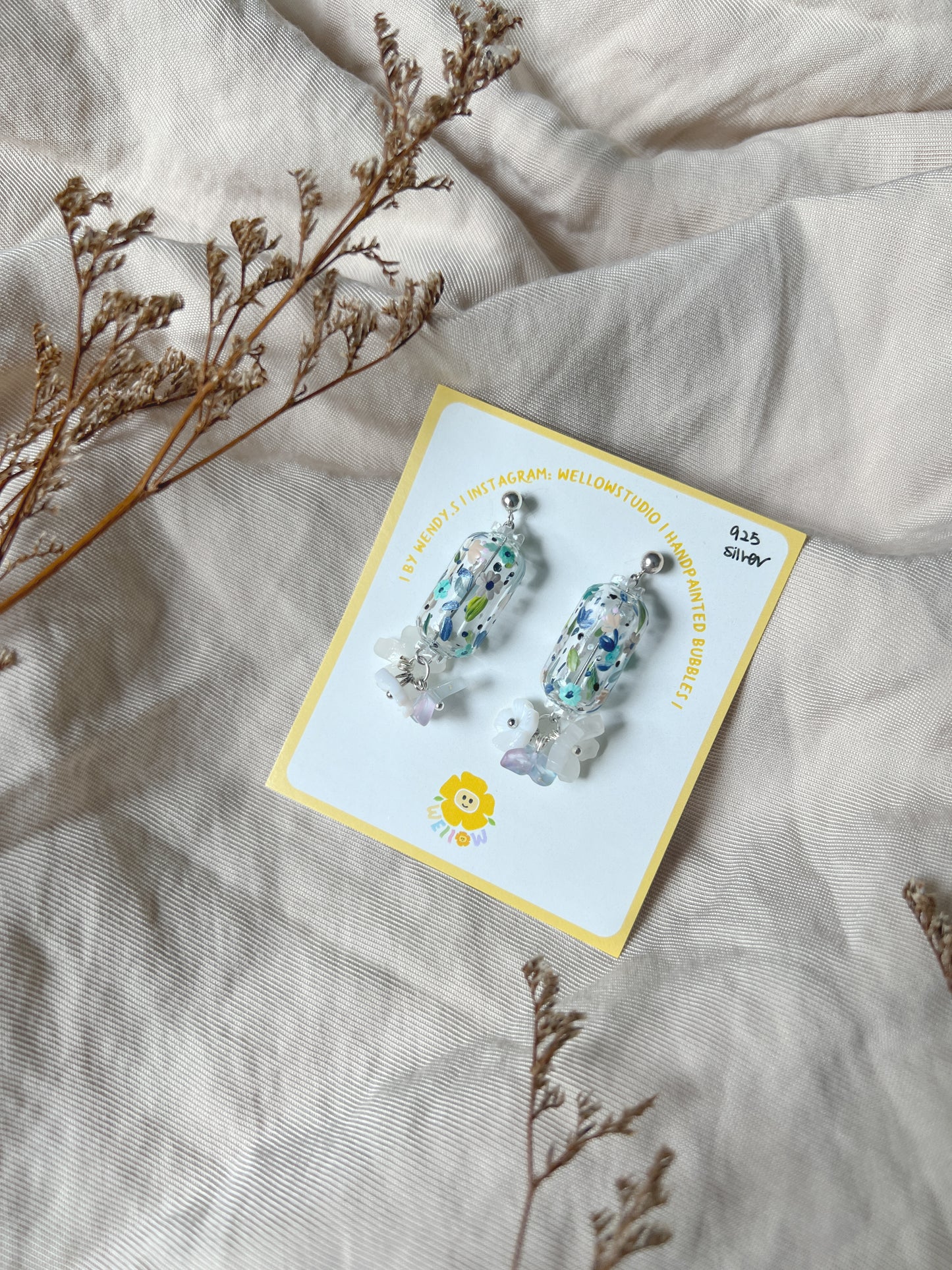 Sapphire floral Earrings (925 silver)