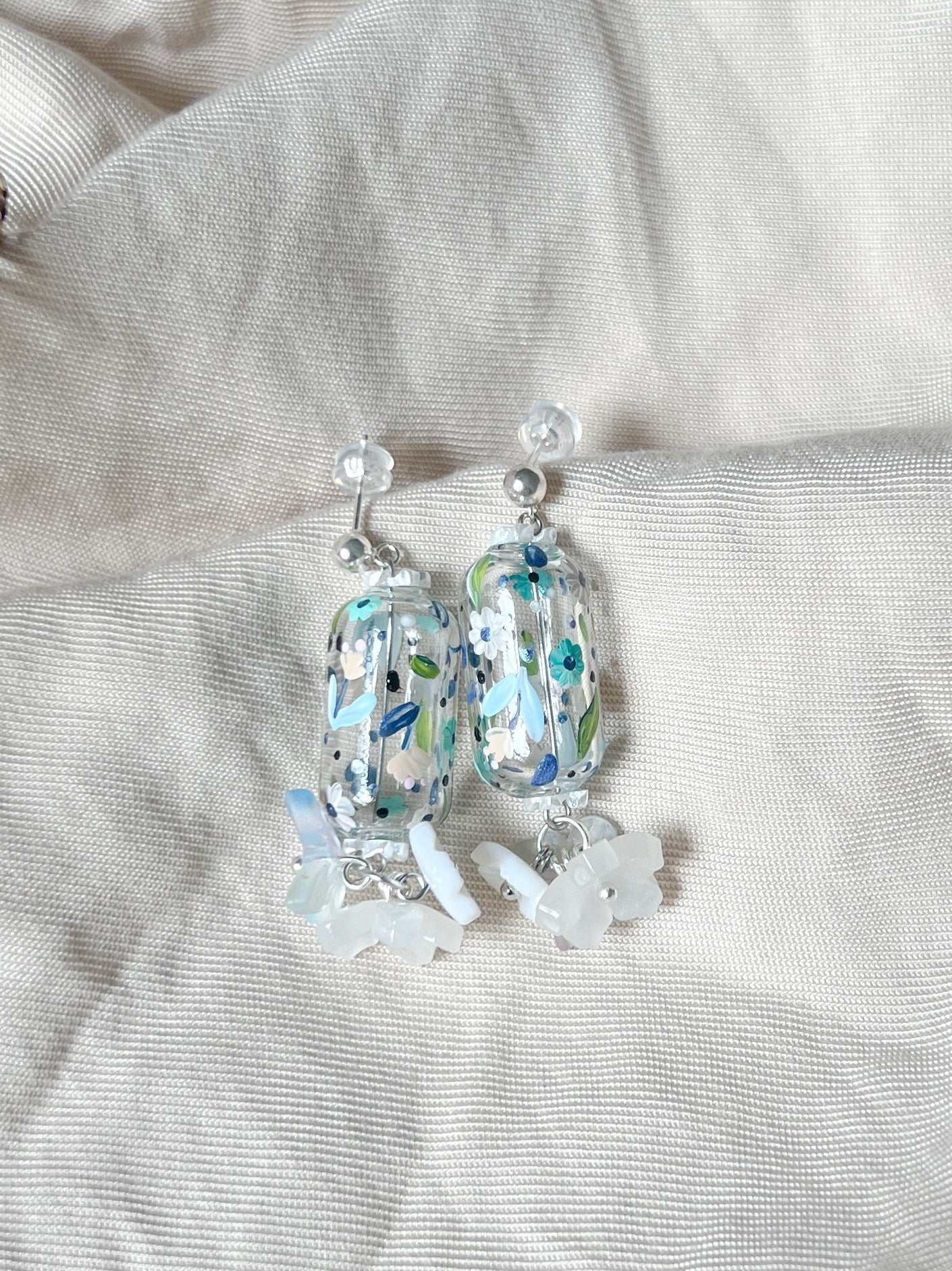 Sapphire floral Earrings (925 silver)