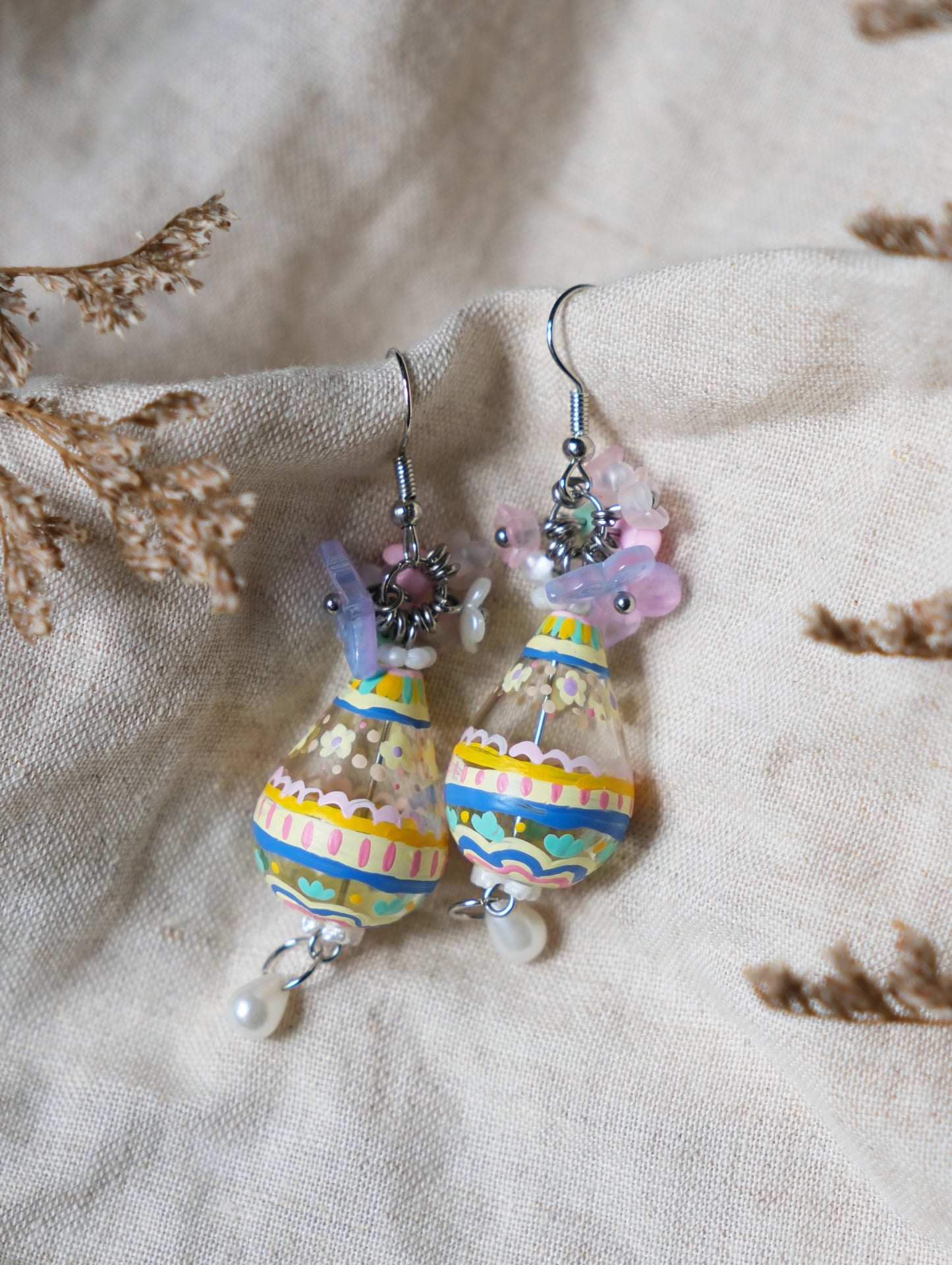 Bud Vase Pastel Earrings