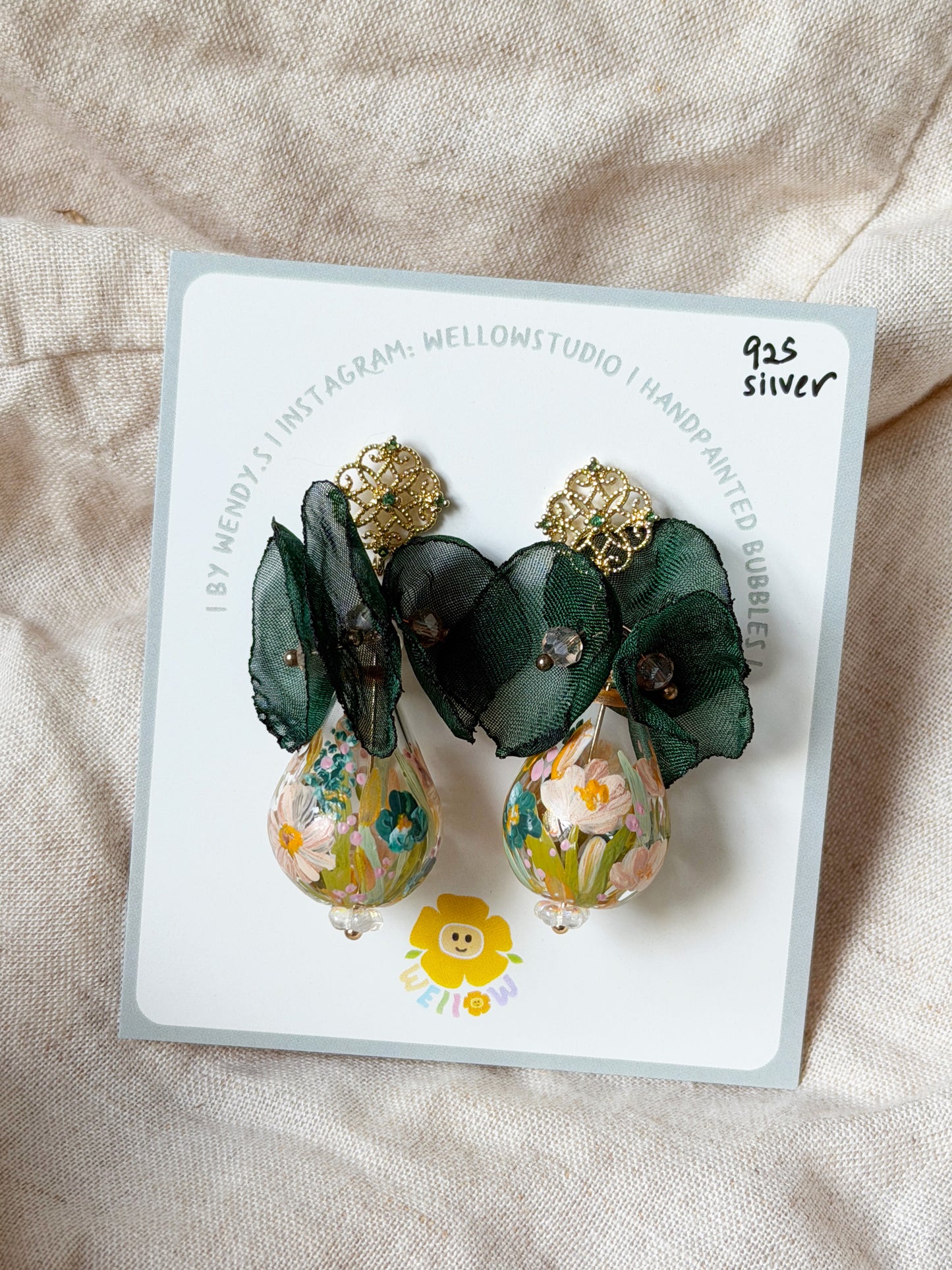 Emerald Grace Dangling (925 silver)