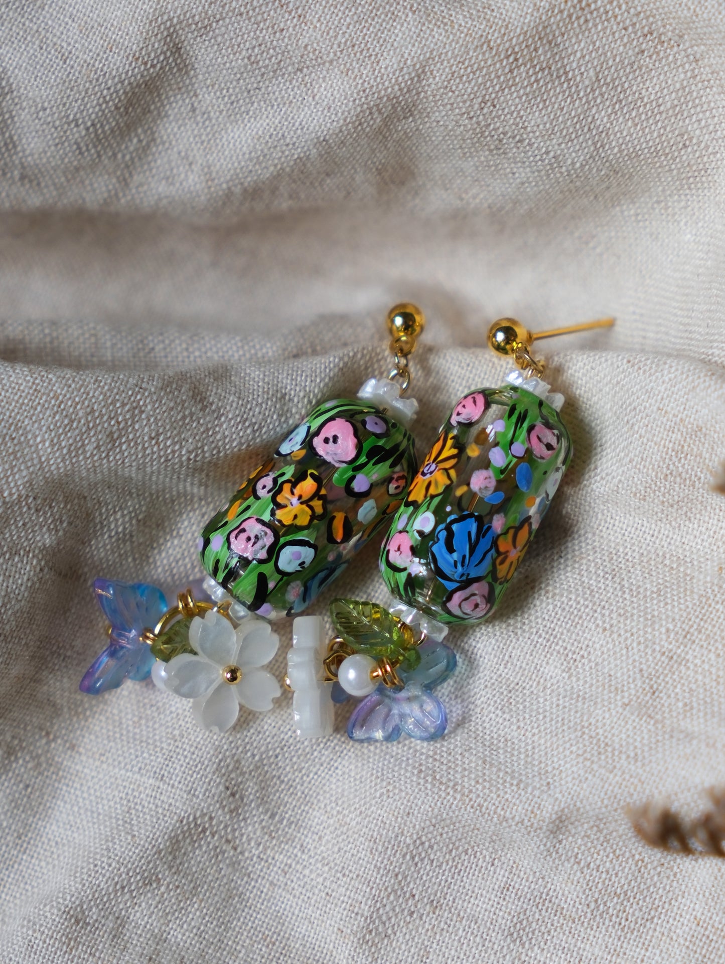 Contour Floral Earrings