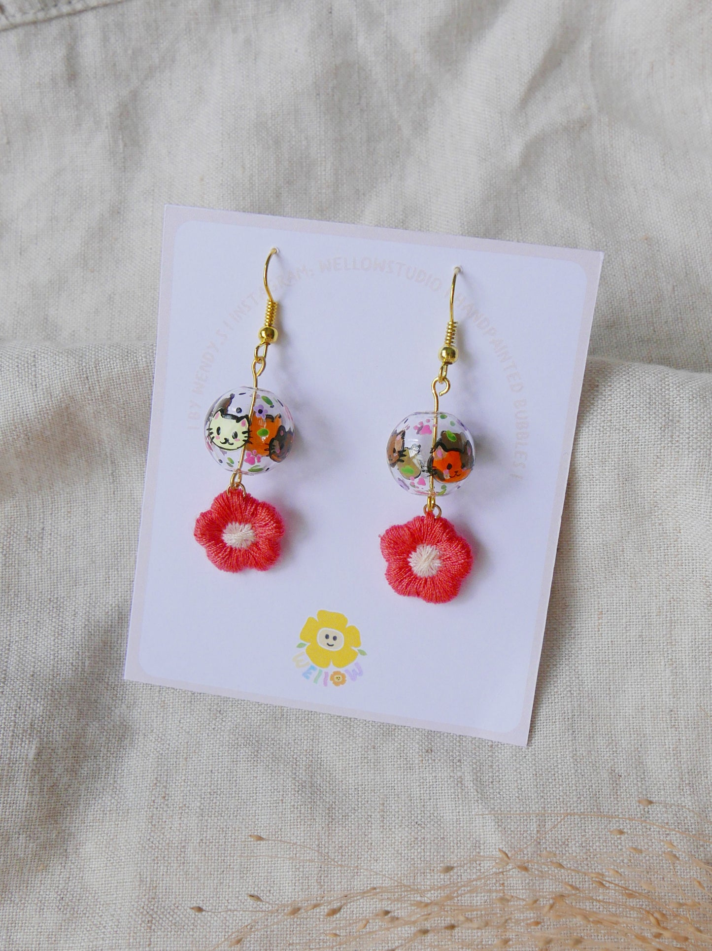 Meow Earrings (flower)