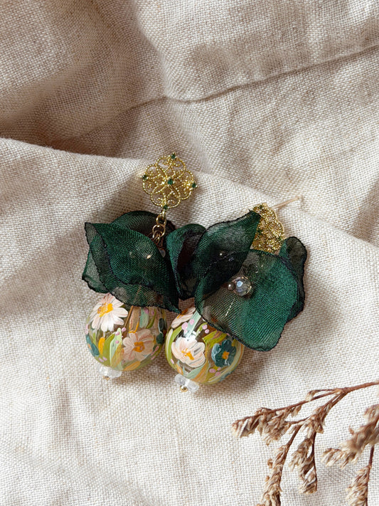 Emerald Grace Dangling (925 silver)