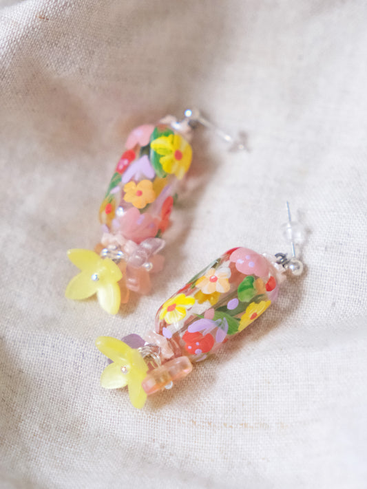 Buttercup Mist floral Earrings (925 silver)