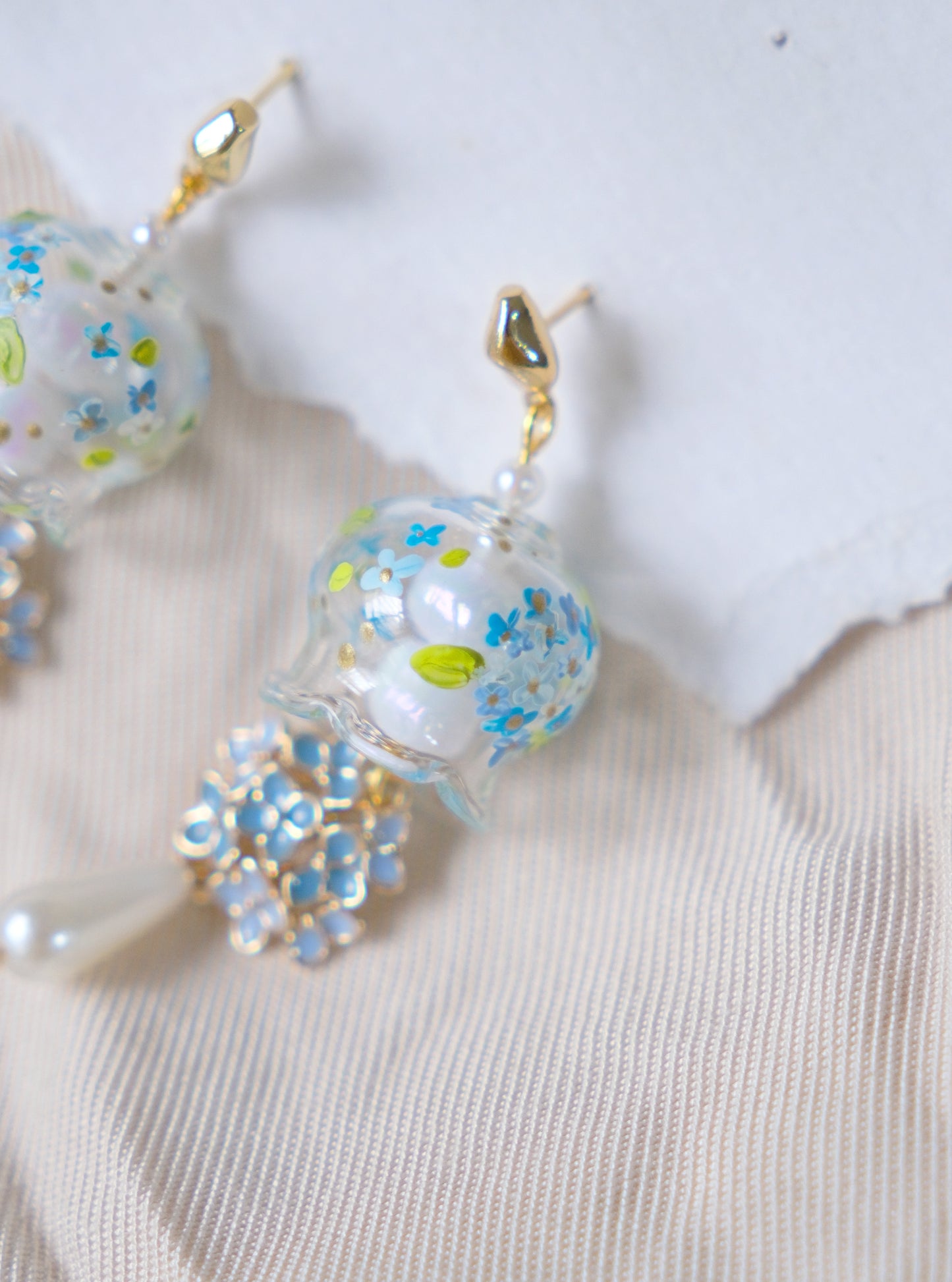 Blue Hydrangea Studs (925 silver)