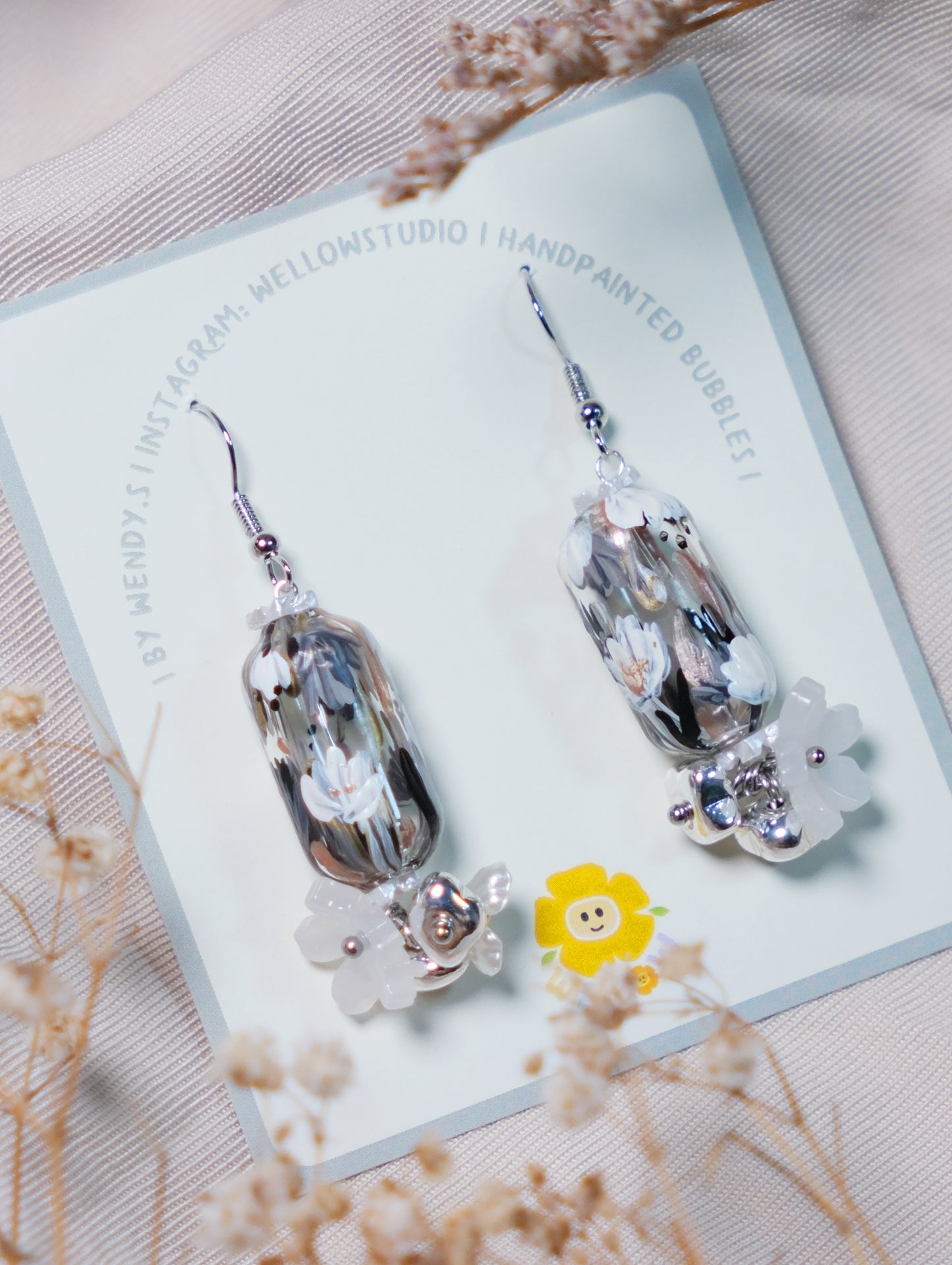 Dark Petal floral Earrings