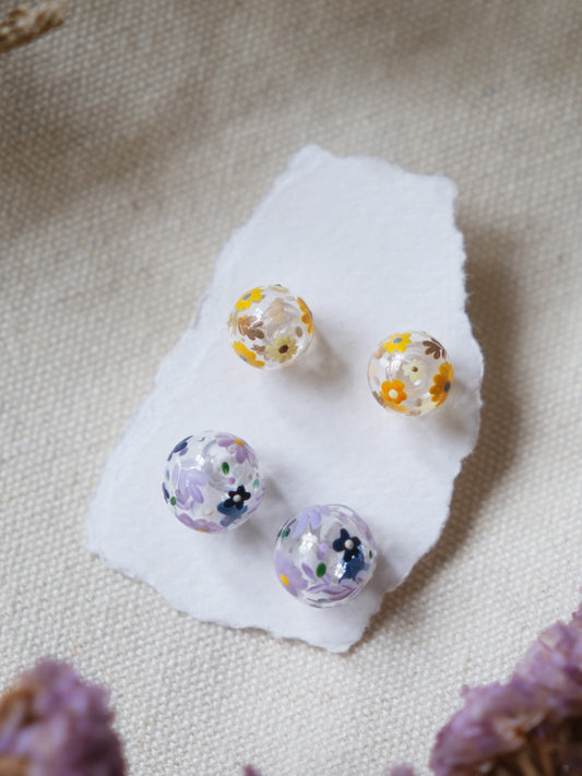 Floral Studs Set 4