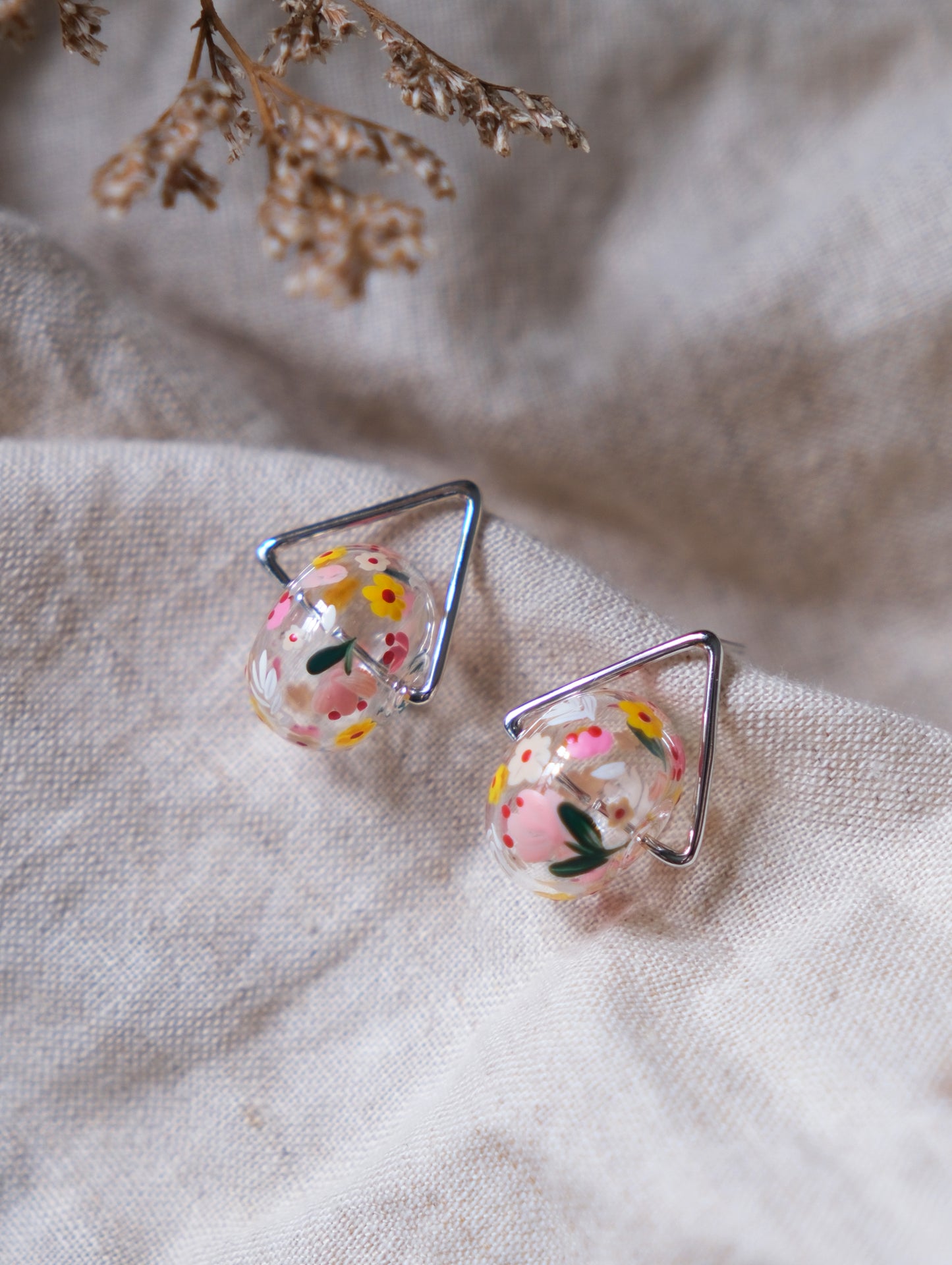 Peach Floral Triangle Ring Studs (925 silver)