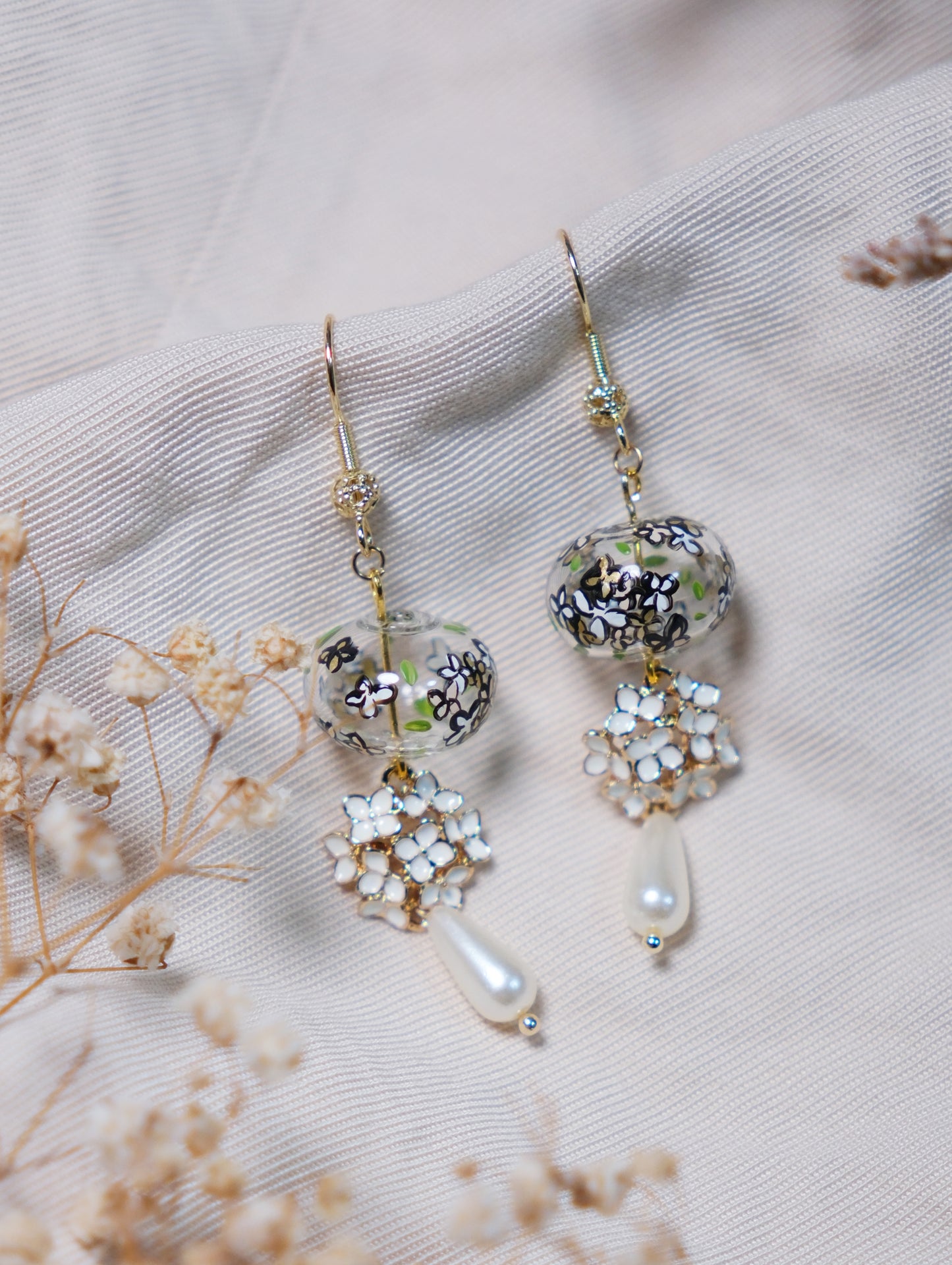 White Hydrangea (925 silver)